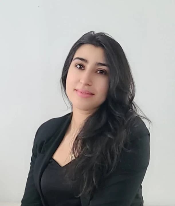 Portrait de Zineb DRISSI EL BOUZAIDI, fondatrice d'AI Thérapie